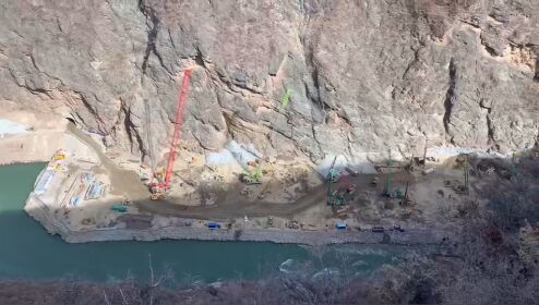 comprare Equipaggiamento di vibraflotta elettrica con 130 kW di potenza per 30 metri di profondità Vibro Compaction Piling online manufacture