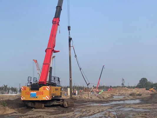Tecnica di Vibroflotazione per il compattamento delle soluzioni di fondazione profonde del suolo